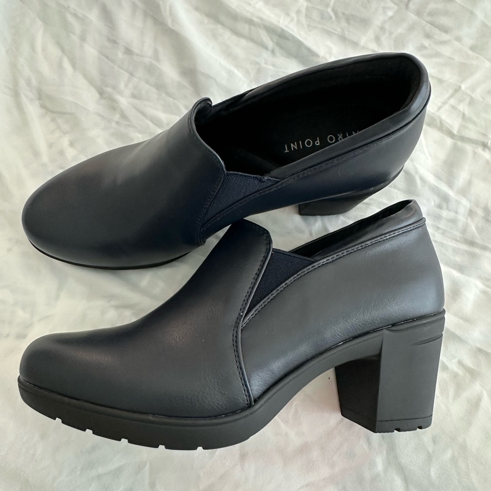 Centro Point BRAND NEW Women's Navy Block Heel Shoes